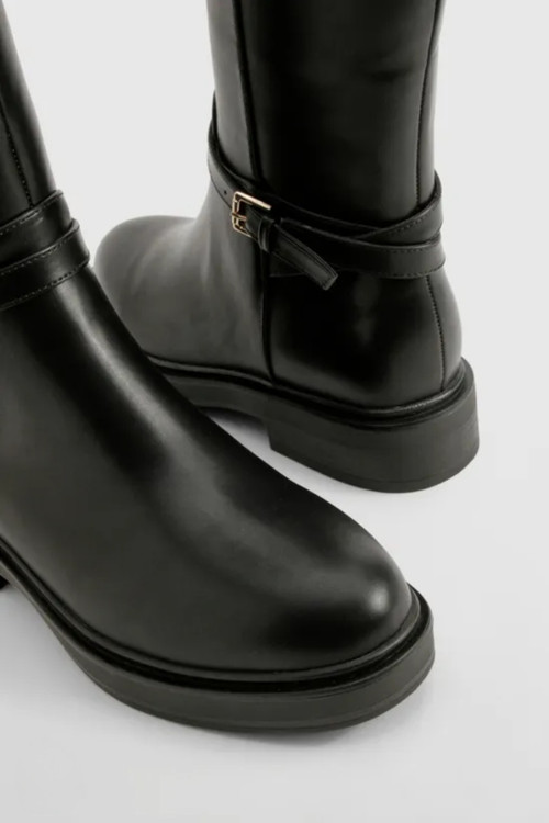 بوت بلند چرم پاشنه تخت مشکی