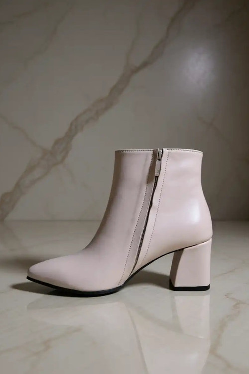 نیم بوت رنگ کرم