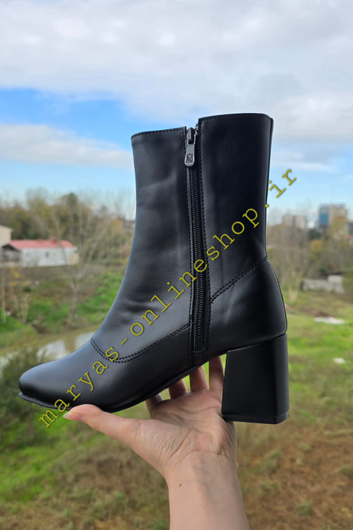 غیر ژورنالی نیم بوت مشکی