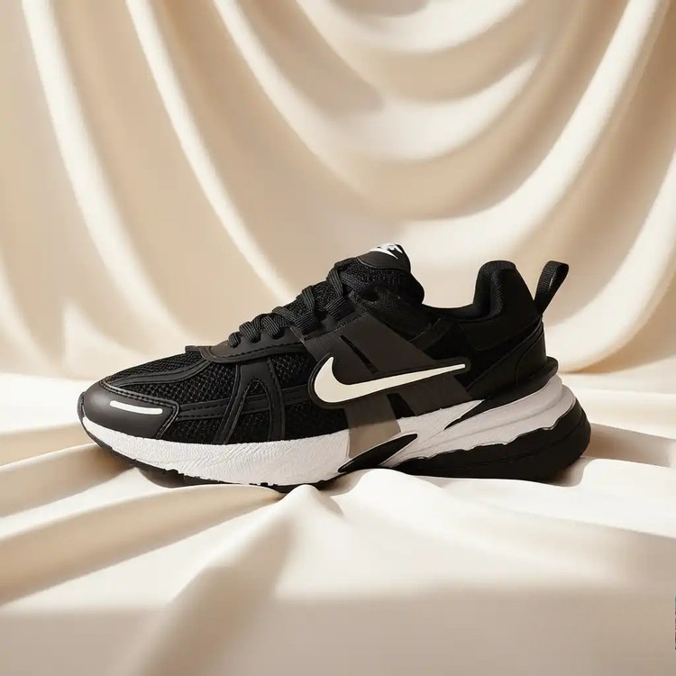 کفش کتونی نایکی زنانه مشکی Nike V2K