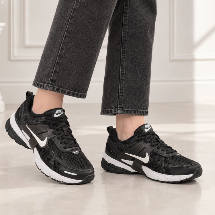 کفش کتونی نایکی زنانه مشکی Nike V2K